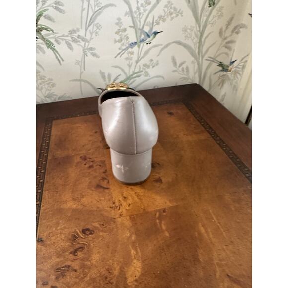 Right Foot Only!  Tory Burch Chelsea Pump Cap Toe Slip On Dress Heel Size 6.5 - Picture 4 of 8